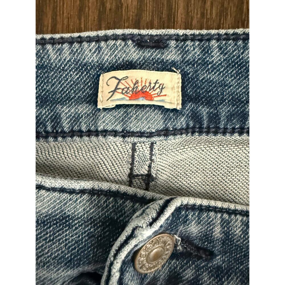 Faherty Women's Bootcut Jeans Light Wash Patch Pocket Size 29 Stretch - Picture 6 of 8